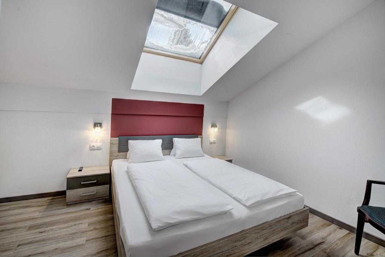 Lorivita Residenz Saalbach Rum bild